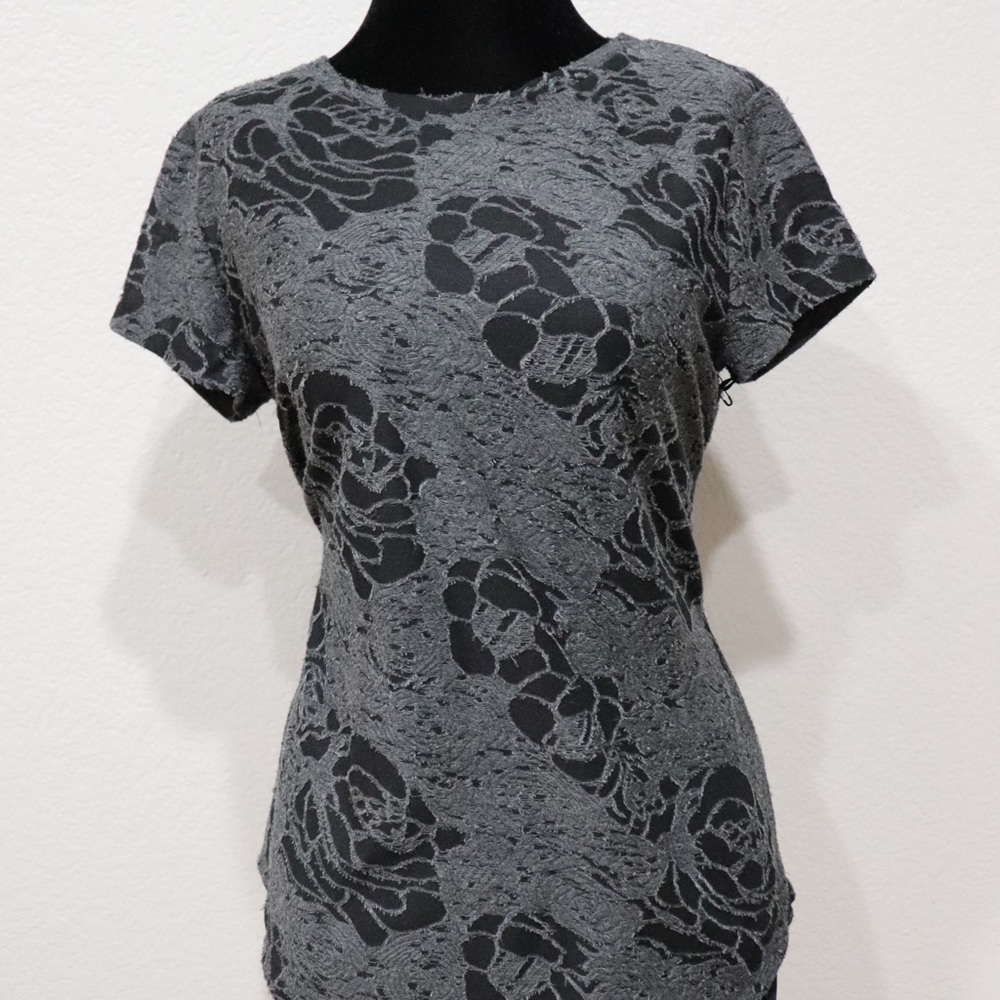 Simply by Vera Wang top